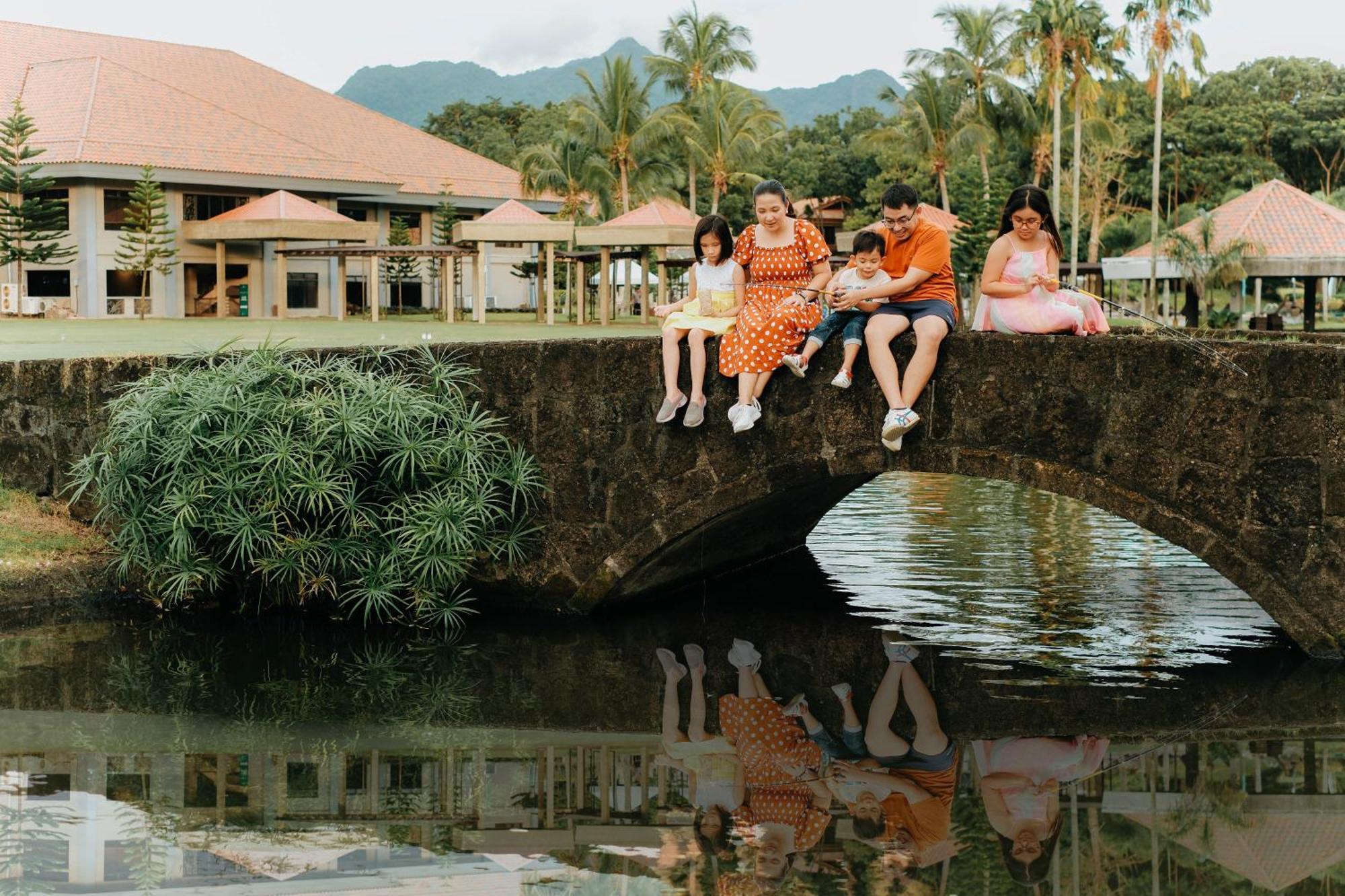 The Suites At Mount Malarayat Lipa City Esterno foto