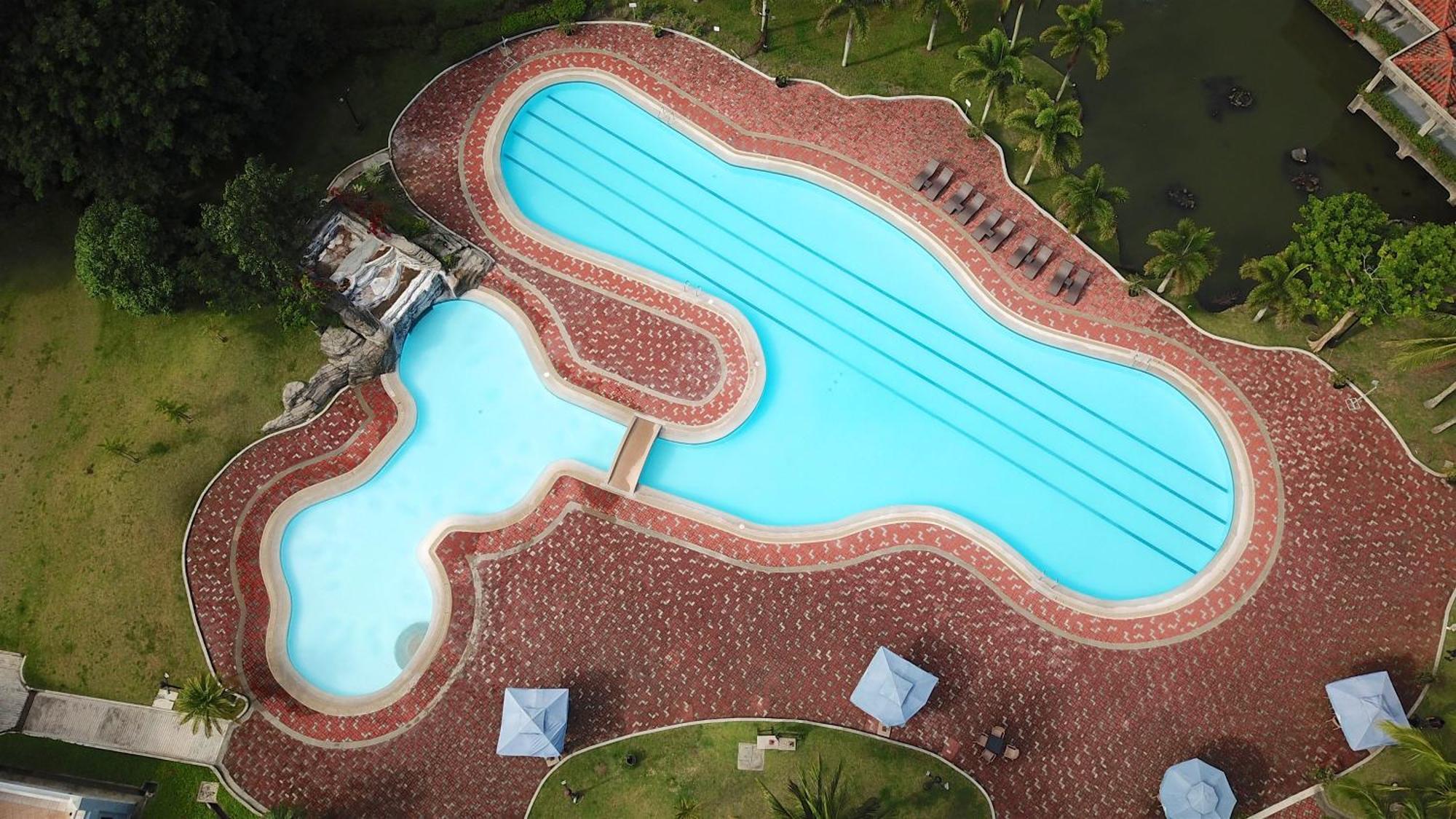 The Suites At Mount Malarayat Lipa City Esterno foto